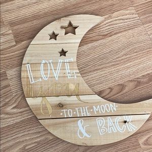 Sweet crescent moon sign